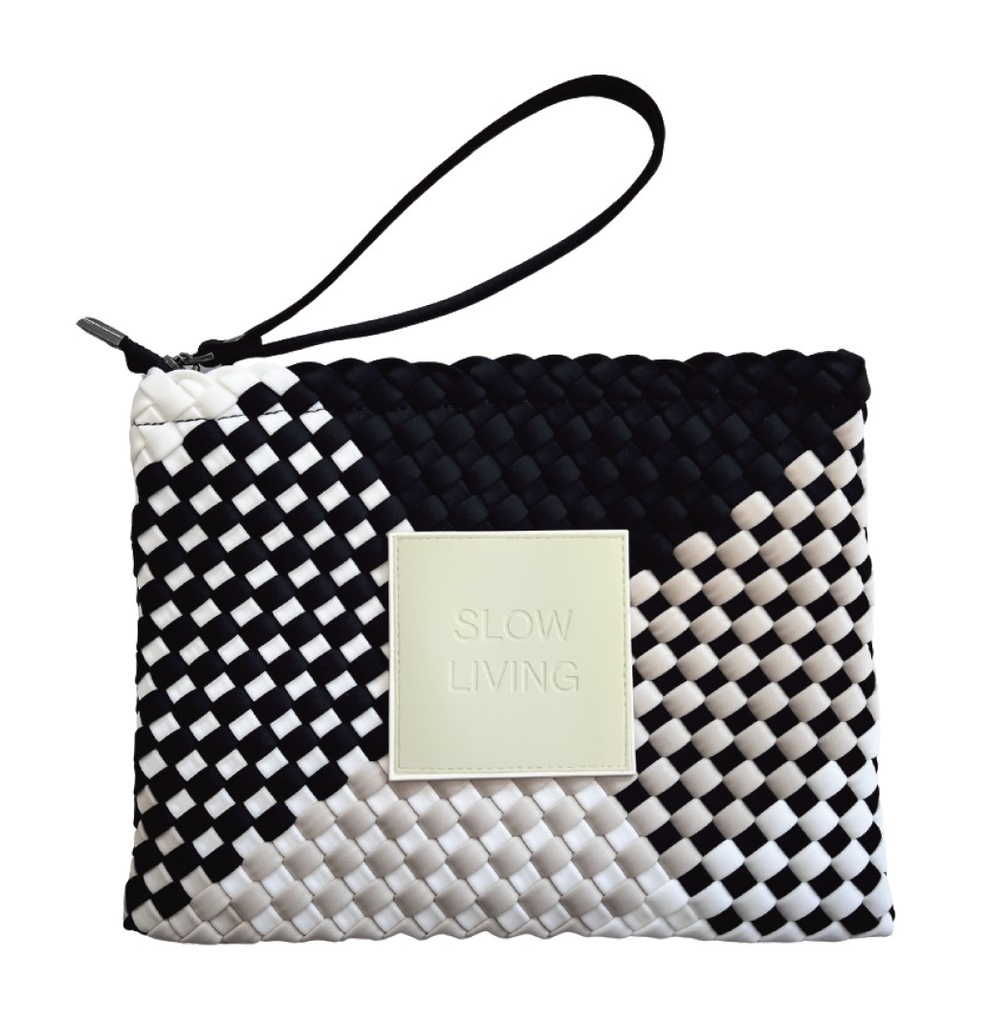 NEO CLUTCH BLWH SS26